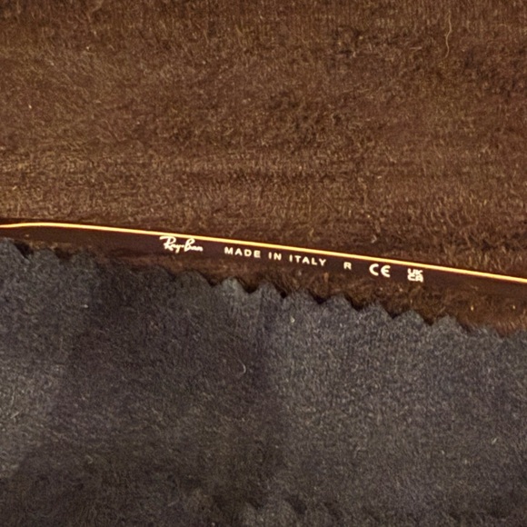 Ray-Bans Sunglasses - Picture 8 of 9